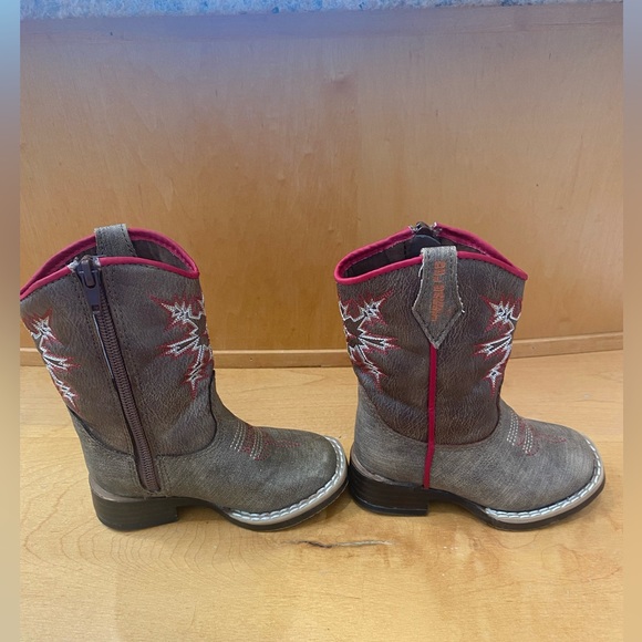 Child’s Double Barrel boots good condition - Picture 5 of 10